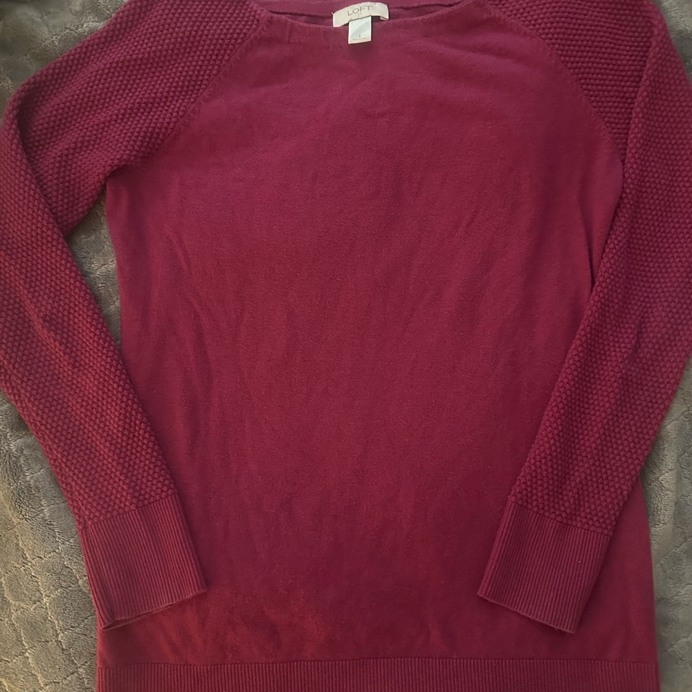 Women's Burgundy Sweater
